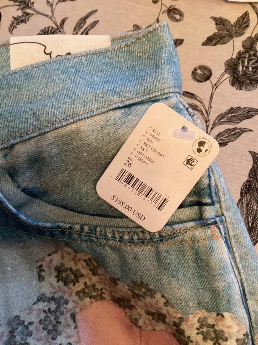 FREE PEOPLE We The Free Illusions Printed Relaxed Jeans size 26 - Picture 16 of 16